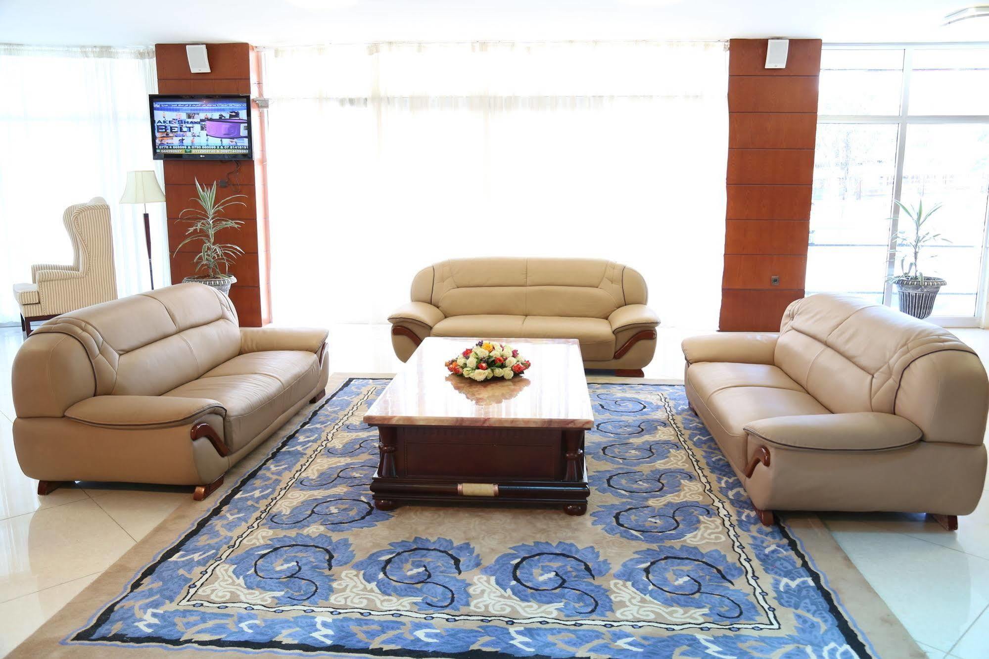 Afarensis International Hotel Adis Abeba Exterior foto